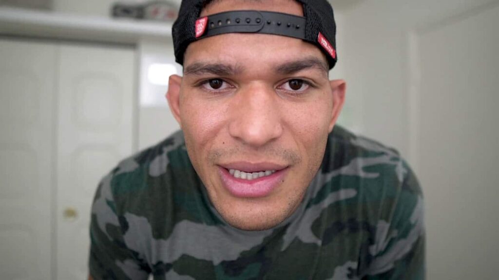 É MUITO difícil ser faixa branca de jiu-jitsu