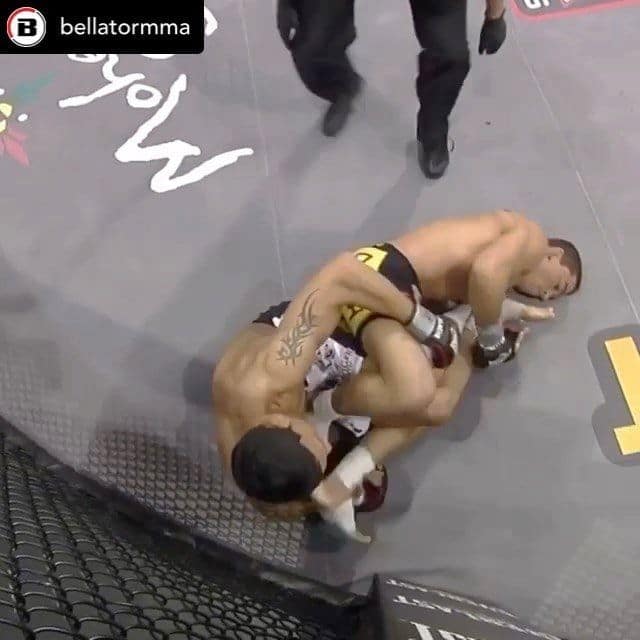 @PatricioPitbull was doin' leg locks before they were cool. Check him o