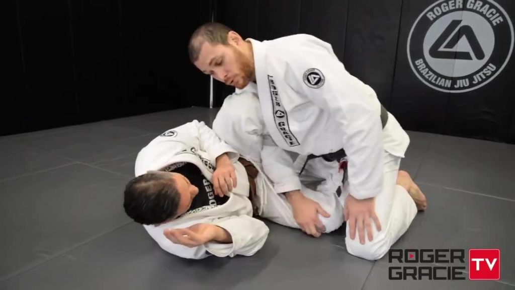 Roger Gracie Guard Pass
