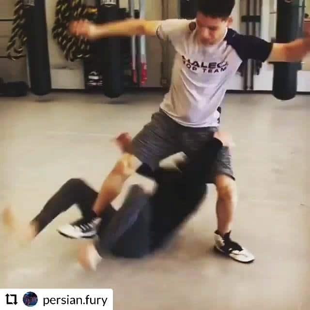 Mixing wrestling with Jiu Jitsu and leg locks, with Dustin Akbari.