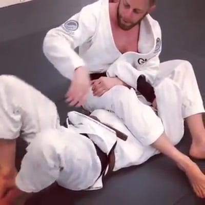 Invisible Arm Bar