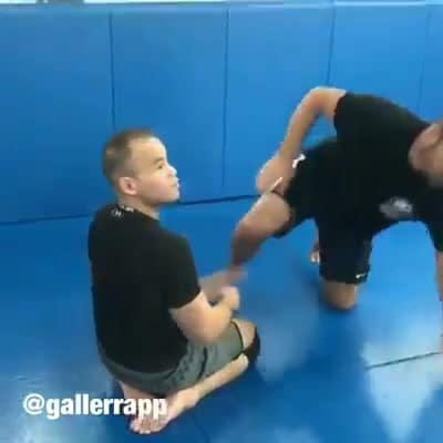 Ralph Gracie - Inverted Omoplata