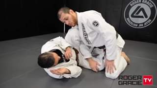 Roger Gracie Guard Pass