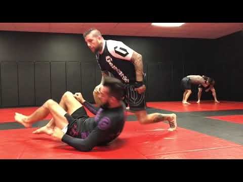 2 Leg Drags vs Inverted Guard