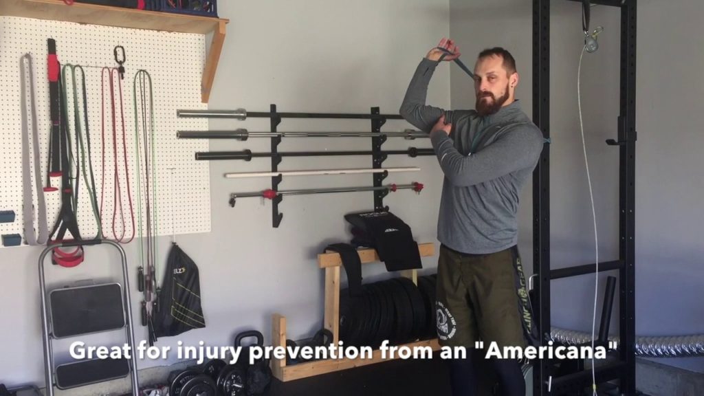 5 Quick and Effective Shoulder Stretches For BJJ