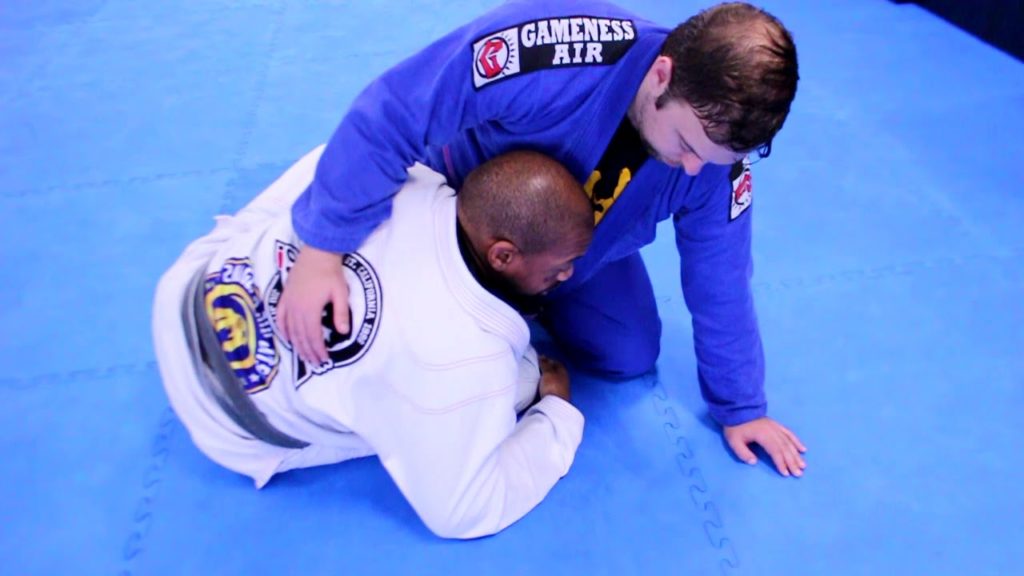 6 Grip Variations for Underhook Half Guard and Why to Use Them