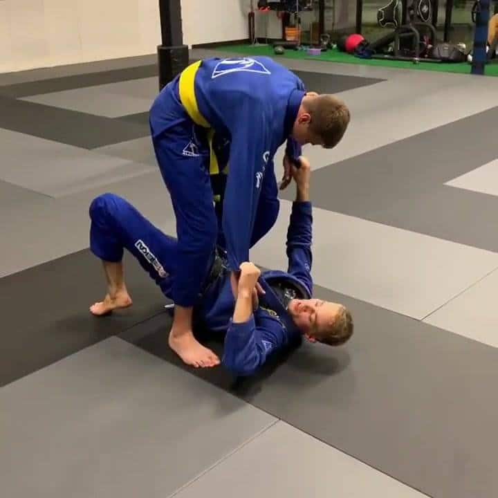 @kerry_bjj here is the sweep we were working with @zeradiola at the @bjjsummerwe...