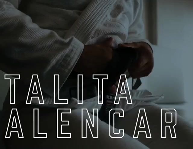 @talitaalencarbjj can fly