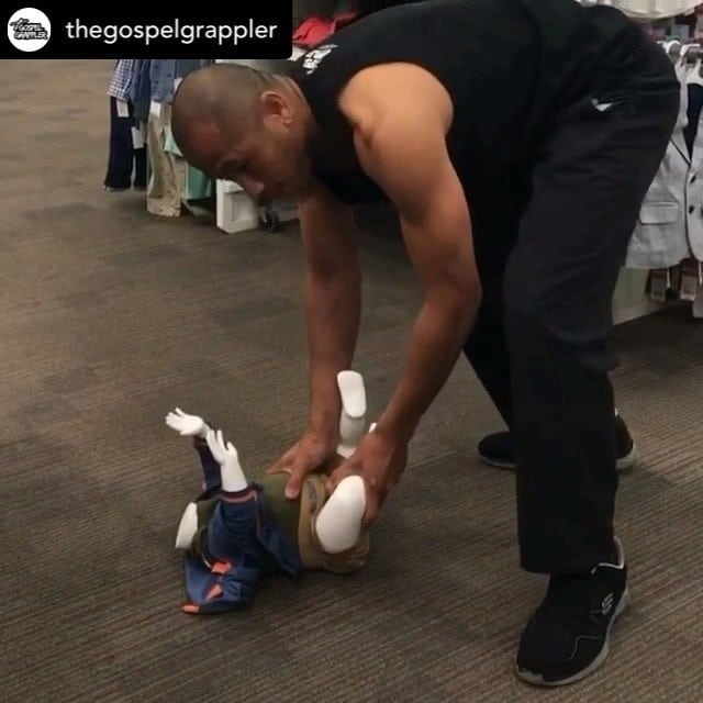 @thegospelgrappler  . . .  #leglocker #leglocks  #bjj #nogi #grappling #submissi