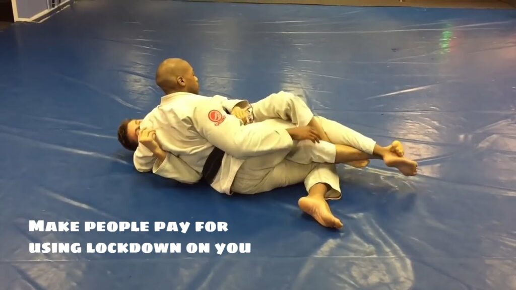 A Stupid Simple Way to Pass the Lockdown in Half Guard