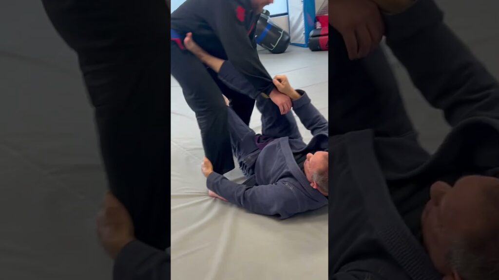 A great night of training at GROUNDS BJJ