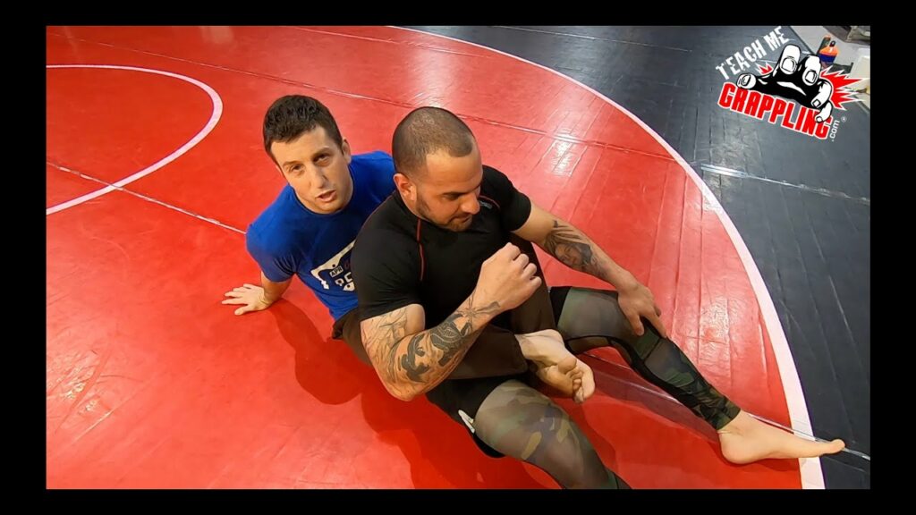 ALWAYS Cross Your Feet in BACK Mount!!