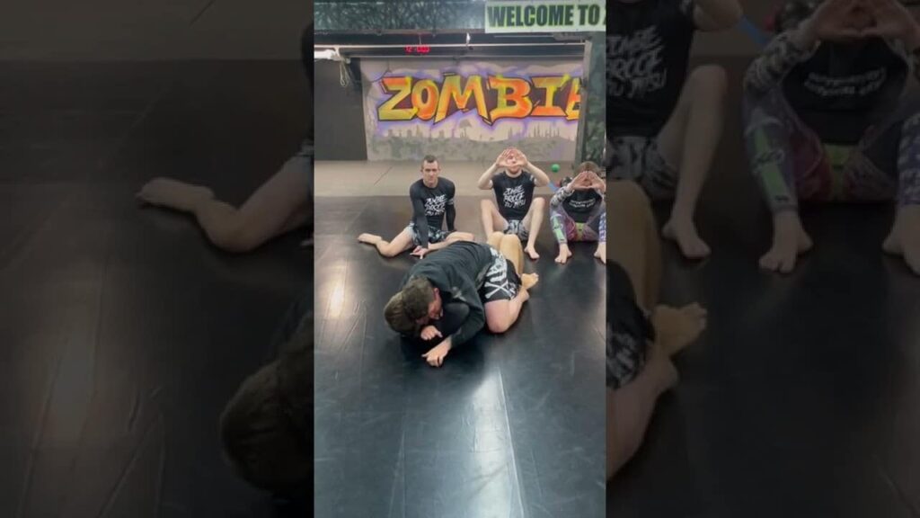 Add more attacks to your mount with this detail 🤙🏻