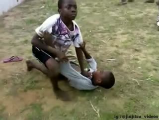 African kid has crazy Judo