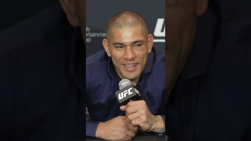 Alex Pereira had some words for Jamahal Hill.. 😂 #ufc307