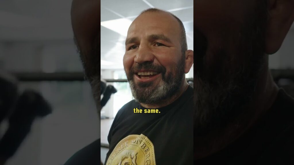 Alex Pereira has been training since his last fight π€ #UFC303