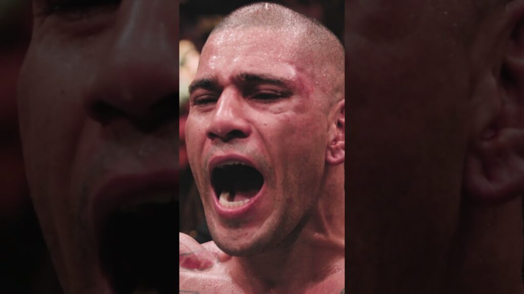 Alex Pereira is back! 🔥 #ufc313