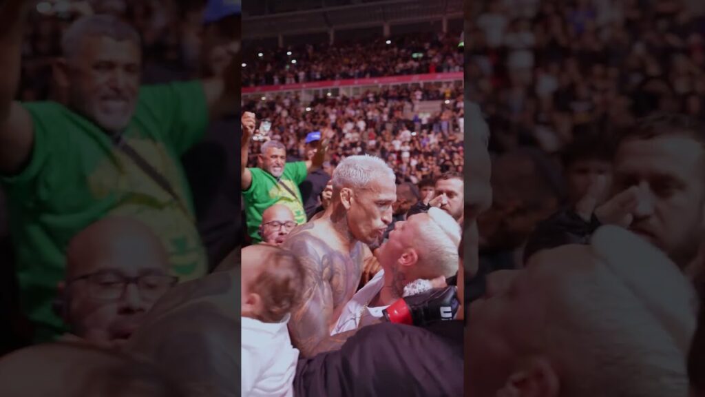 Alex Pereira was HYPED for Charles Oliveira 🇧🇷 #ufcrio