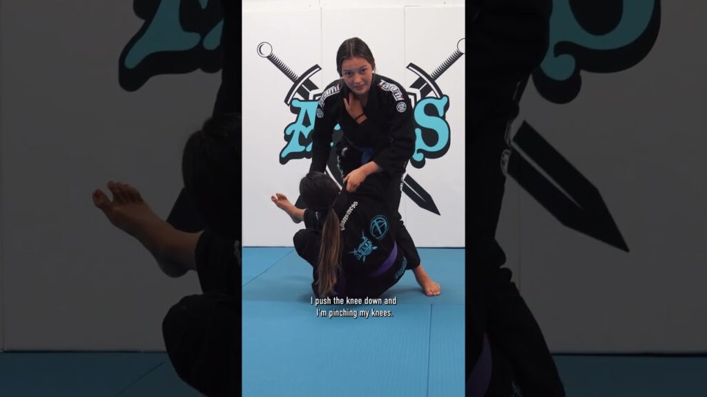 Alexa Herse shares her Knee Cut secrets at the Dream Team Workshop