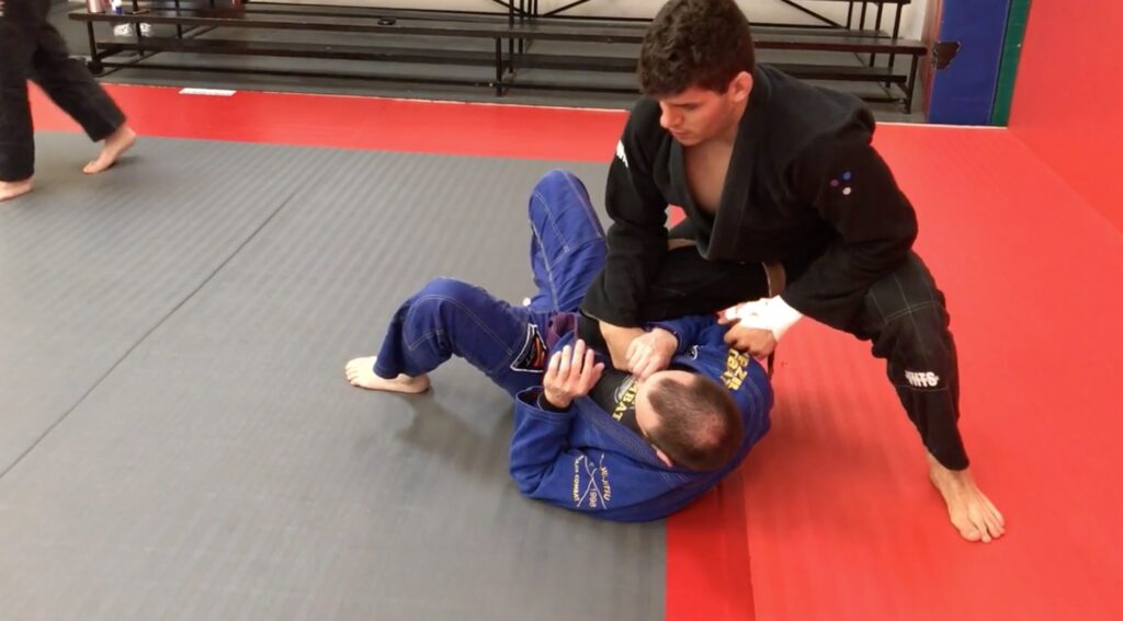 Alexande Oliveira - Turn Turtle to Knee on Belly and Take the Back