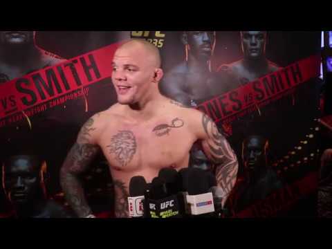 Anthony Smith Doesn't Care About Jon Jones' Picograms
