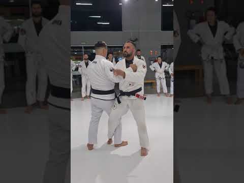 Aprenda como quedar rápido de uma vez por todas no judo e no jiujitsu