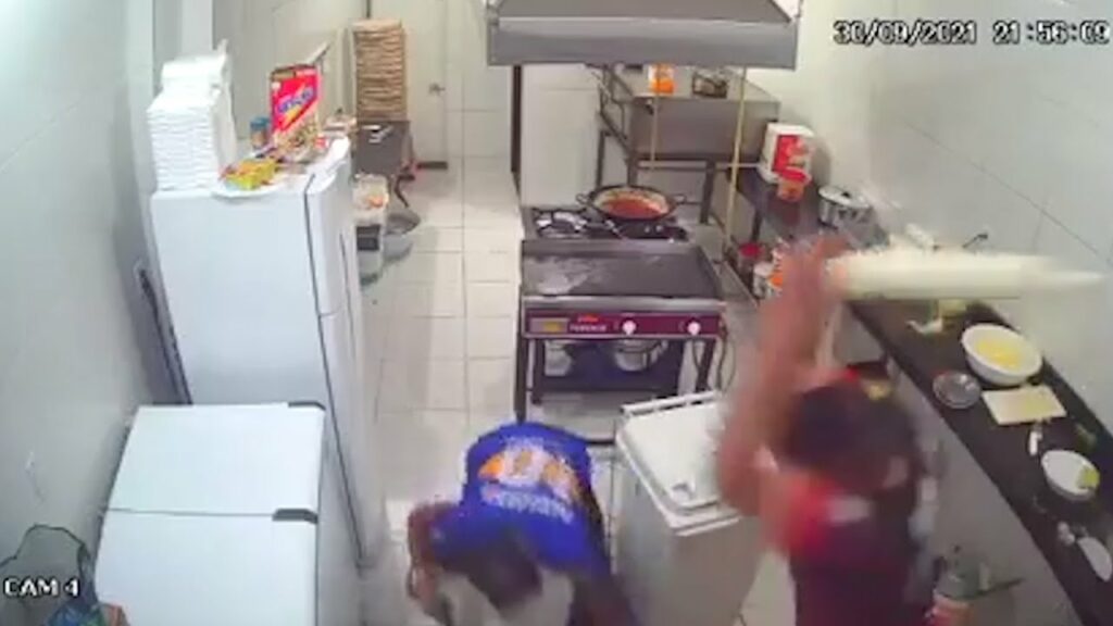 Armed Robber Gets Absolutely WRECKED With a Rolling Pin