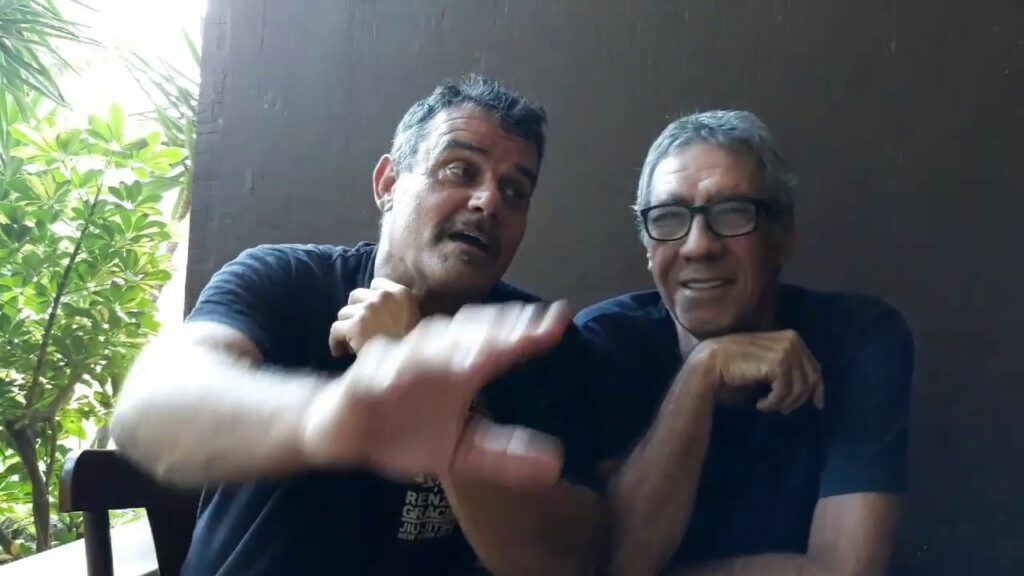 Arpoador black trunk