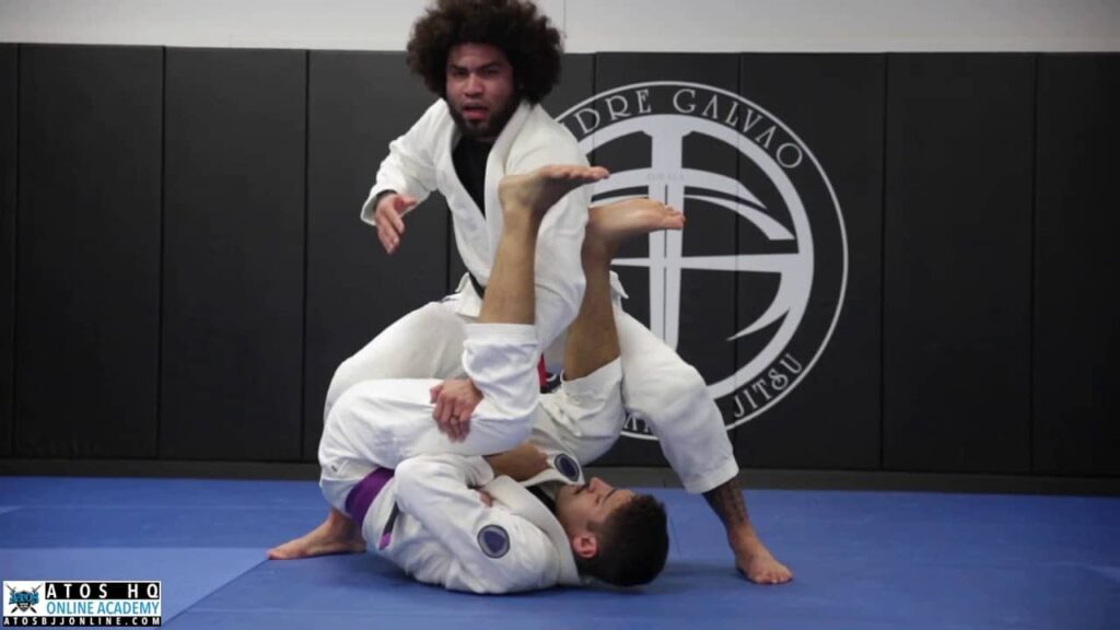 Atos Online - Arm Bar Defense - Mike Carbullido