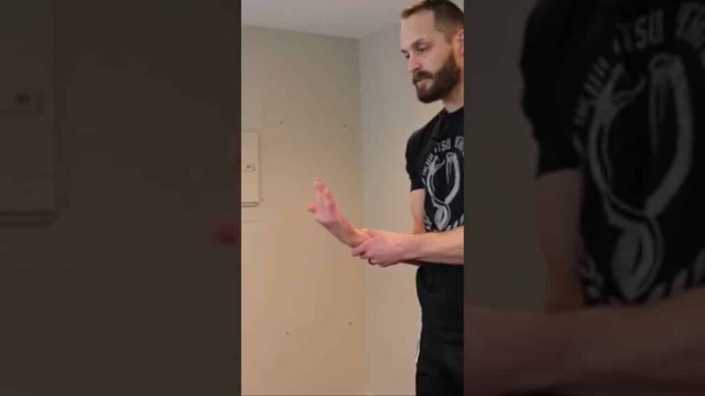 BJJ Mobility - Wrist CARs #shorts