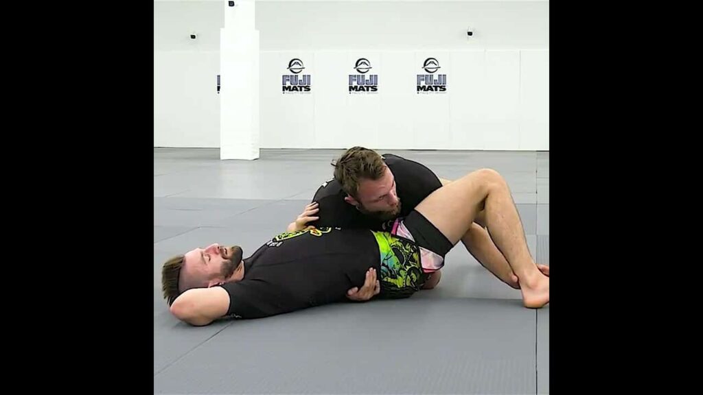 BODY LOCK FOOT POST - Craig Jones