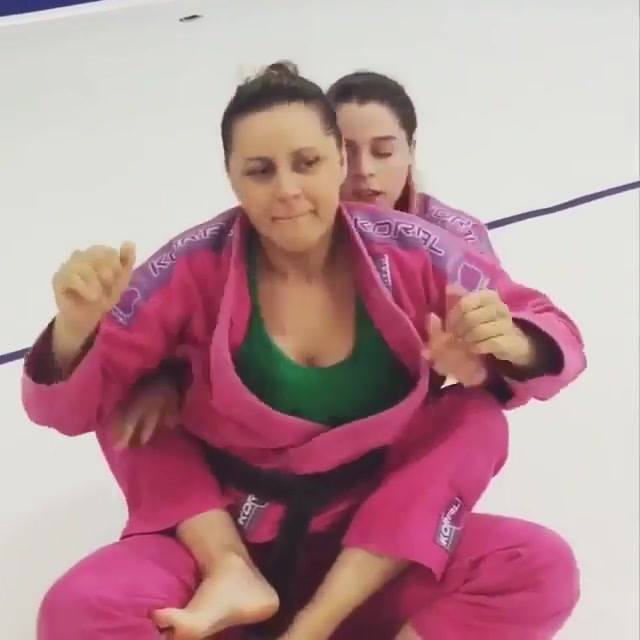 Back Take from 50/50 by @juliailg_bjj