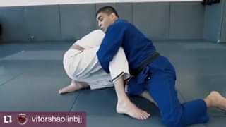 Basic Armdrag by the legend Vitor Shaolin Ribeiro