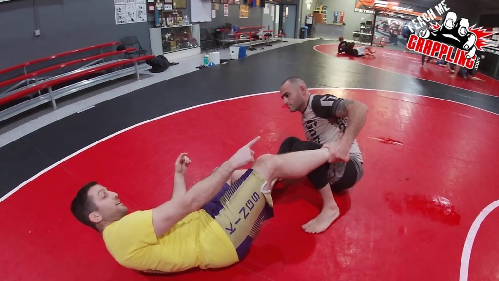 Basic BJJ Sweep that EVERYONE Needs!