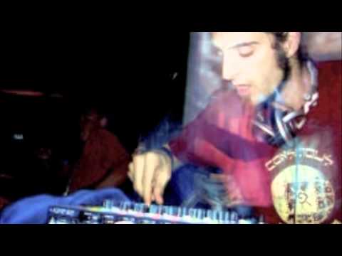 Bassnector "Timestretch" (Smoke Serpent/Renholder Remix)
