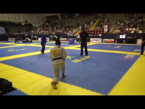 Beatriz Mesquita X Mackenzie Dern / RIO FALL INTERNATIONAL OPEN IBJJF JIU-JITSU 2017 / Final