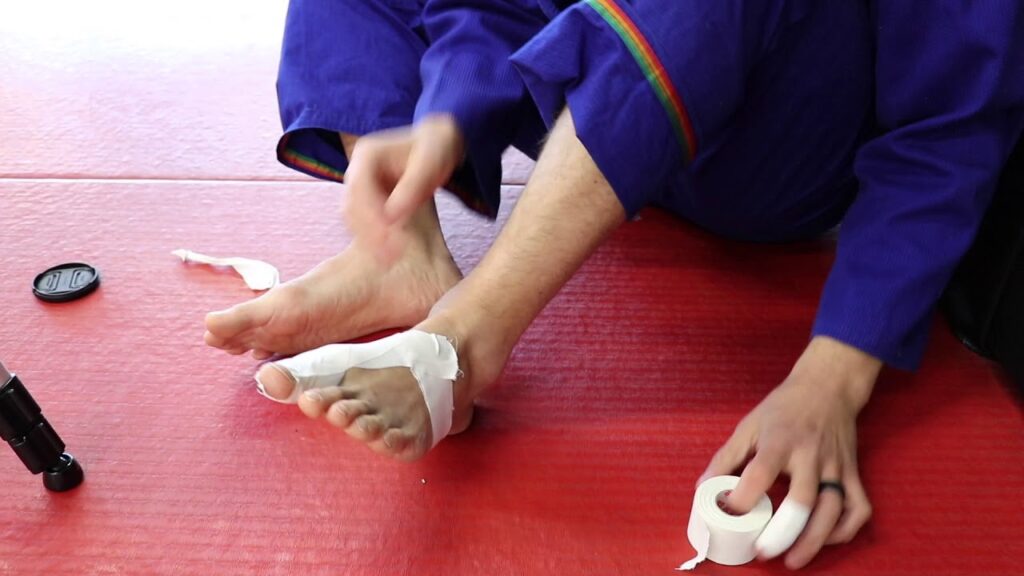 Big Toe Injury Rehab For BJJ (Part 4): Taping For Toe Stability and Pain
