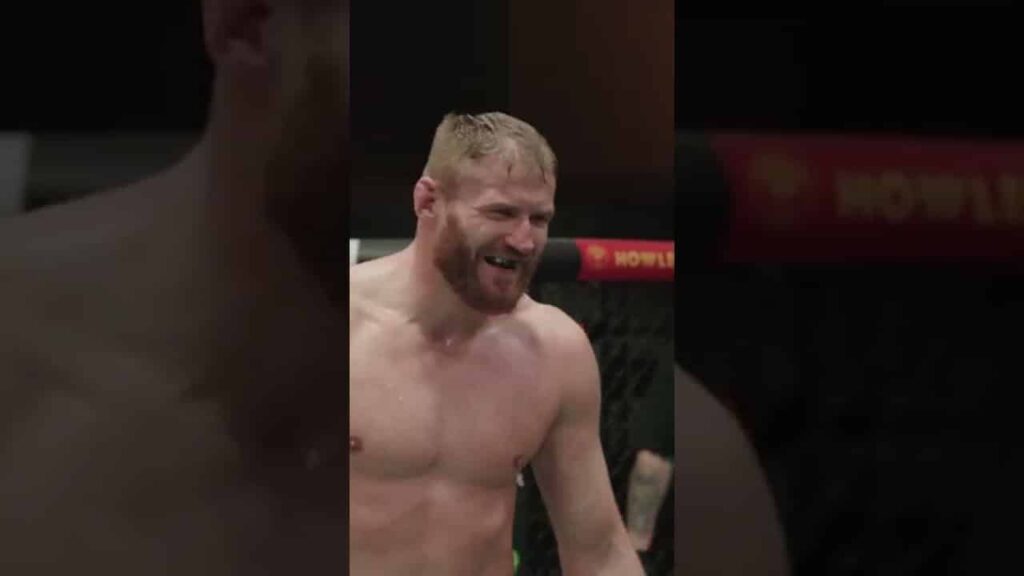 Blachowicz Bodyguards At Your Service 😂