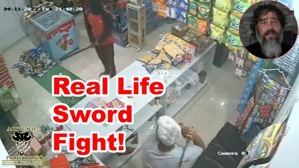 Brave Indian Shopkeeper Uses Sword to Stop Machete-Wielding Robber