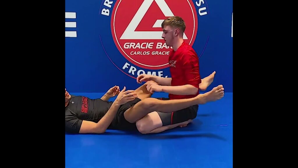 Buggy Choke To Scarecrow To Triangle by Paulo Marmund