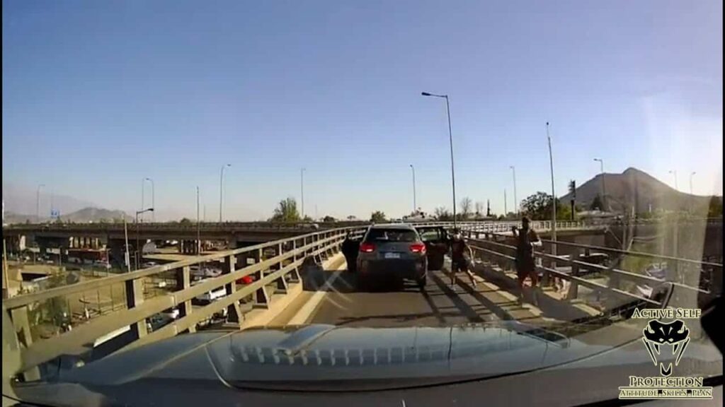 Carjackers Get Bumped By Quality Defender