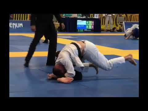 Chad “The Beast” Hardy  Competing at the Las Vegas Open (Crazy Armbar Transitions!)