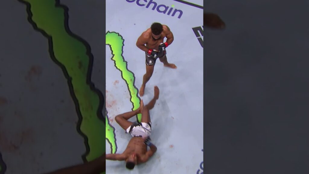 Chris Curtis OH MY GOD π€― #shorts