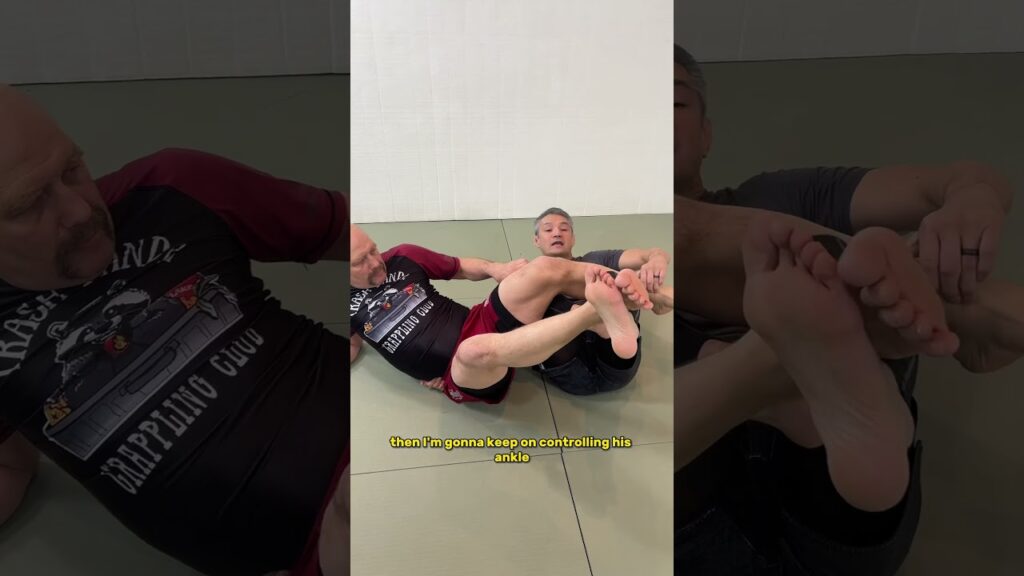 Combine your leglocks with your guard passes for maximum effect!