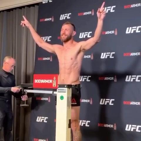 Conor McGregor and Donald "Cowboy" Cerrone on weight (170) #UFC246 
 Via Mike Boh