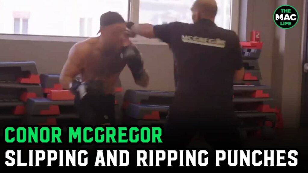 Conor McGregor slipping and ripping shots; Impressed by own power: "Oi oi oi"