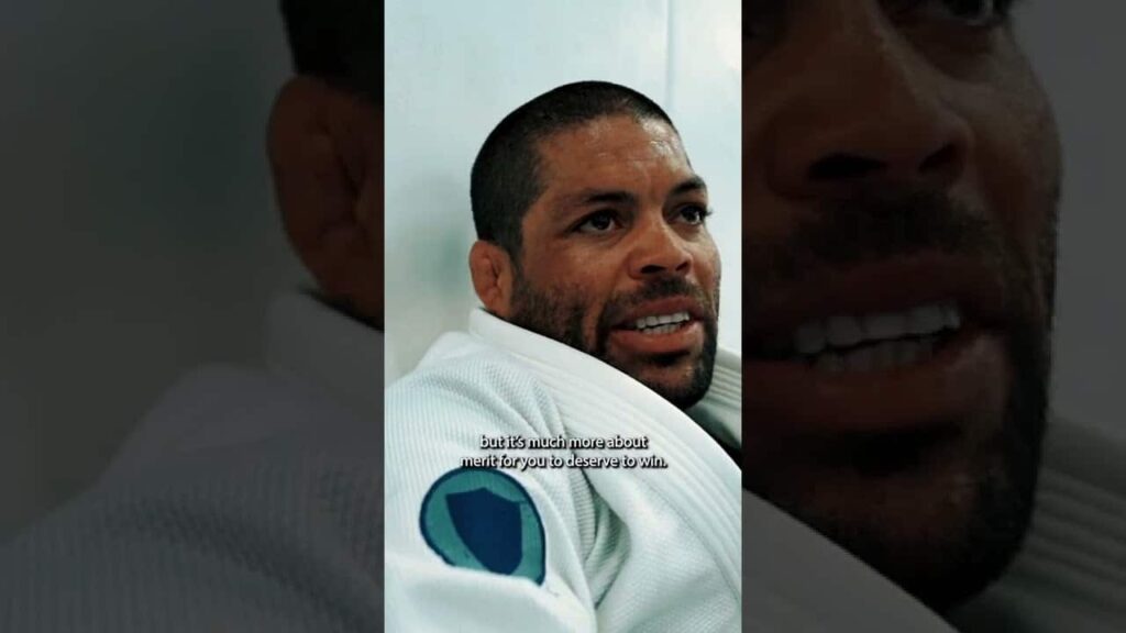 Consistency 💪🏽 | 'Construindo Campeões' - coming soon | Triângulo Filmes #shorts