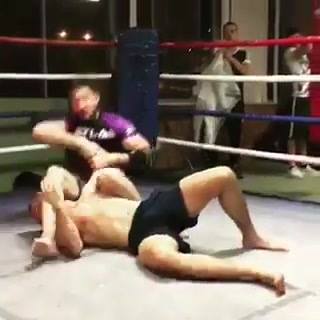 Countering a hip throw with a Te Guruma