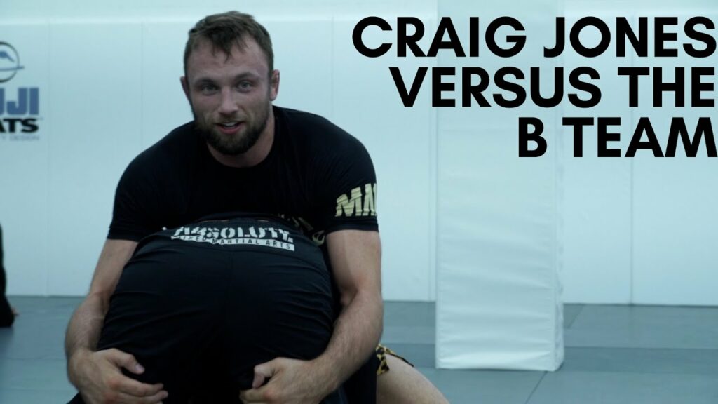 Craig Jones rolling vs the B Team