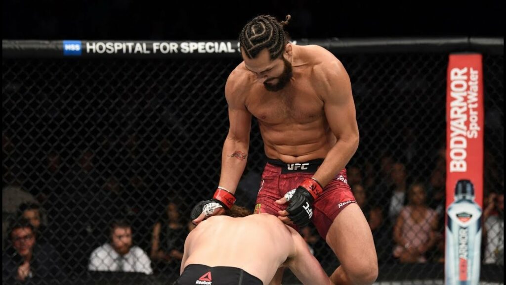 Crazy Flying Finishes in UFC History